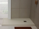 Bordure anti débordement, en résine, Longueur de 60 à 210 cm, largeur : 3 à 5 cm, Épaisseur 1 cm, Couleurs au choix, Livraison offerte